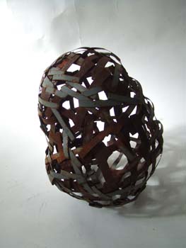 RUSTY METAL STRAPPING - EGG