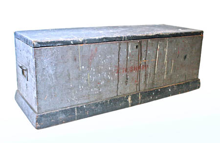 ANTIQUE GREY AND BLACK WOOD BOX