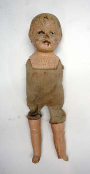 ARMLESS DOLL