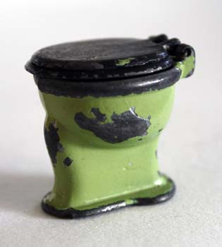 MINI GREEN CAST TOY TOILET