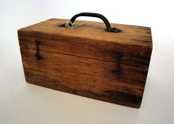 WOOD TACKLE BOX